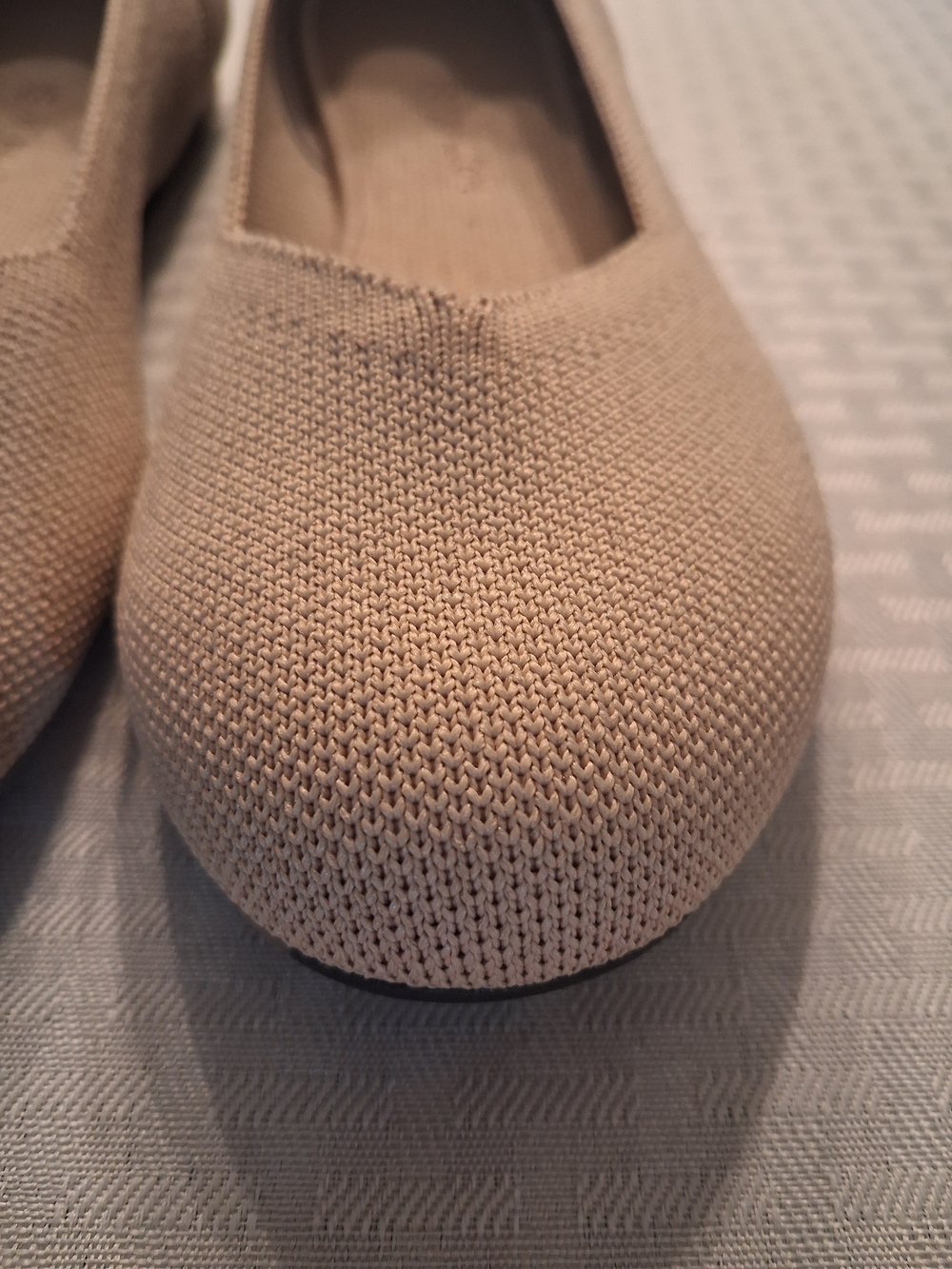 Rothy's Women's Beige Knit Ballet Flats with Navy Trim - Picture 7 of 13